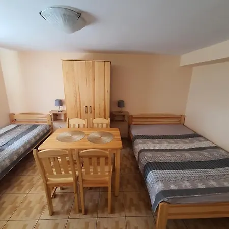 U Eli I Jurka * Штутово