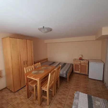 U Eli I Jurka Штутово