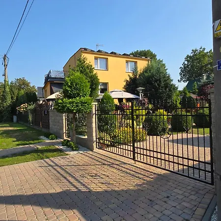 U Eli I Jurka Homestay *