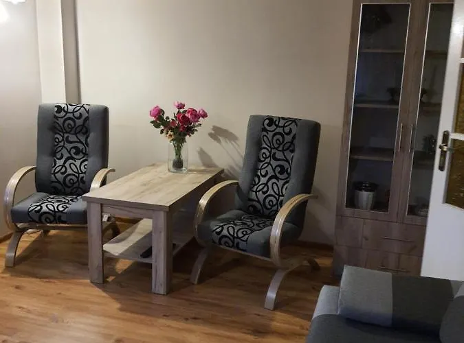 Rum i privatbostad U Eli I Jurka *